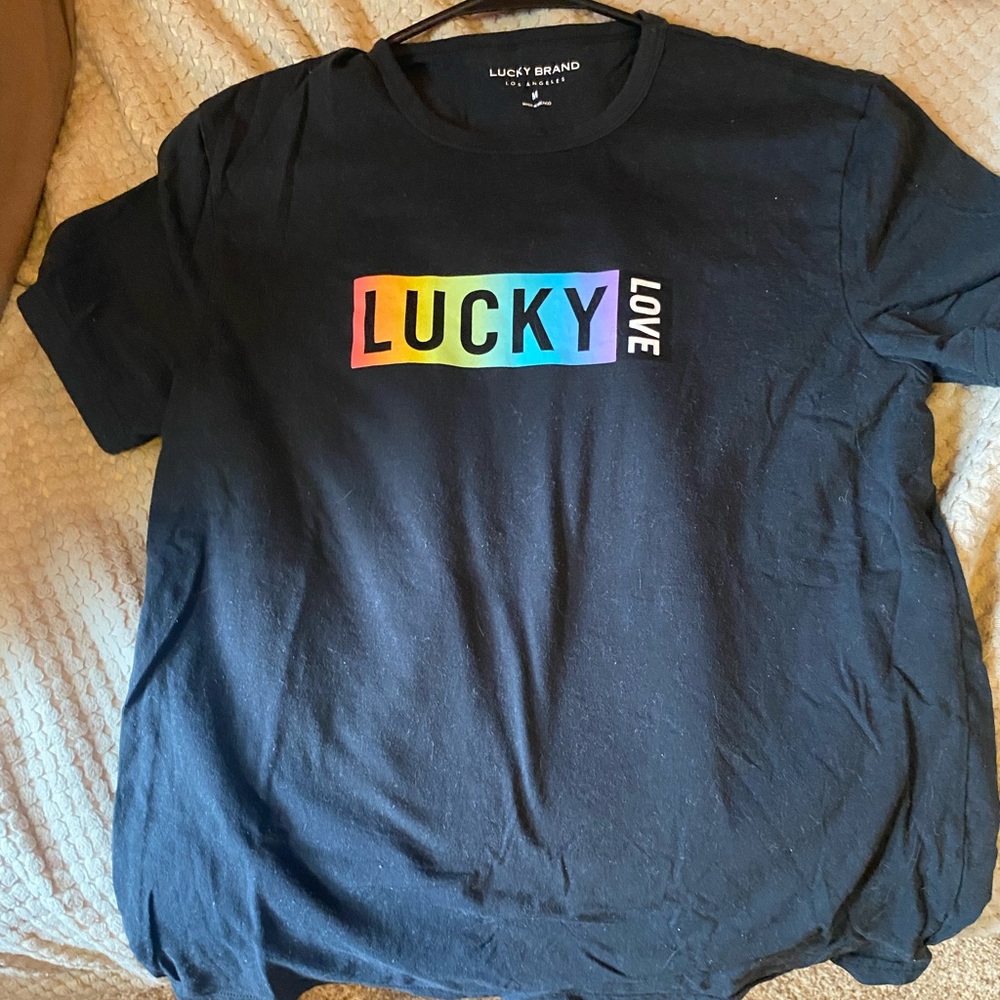 black shirt